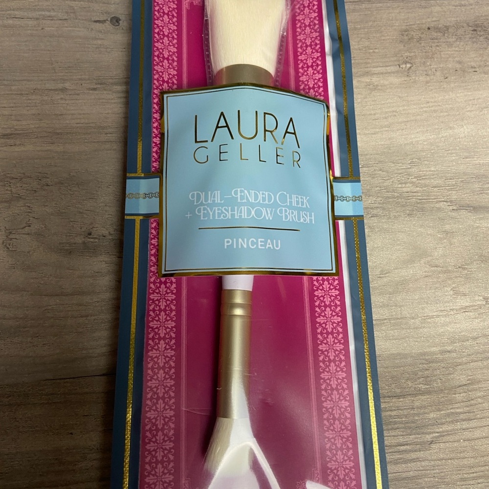 Laura Geller Dual-Ended Cheek‎ and Eyeshadow Brush